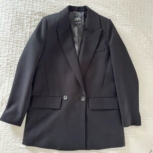 Zara Women's Oversized Black Blazer